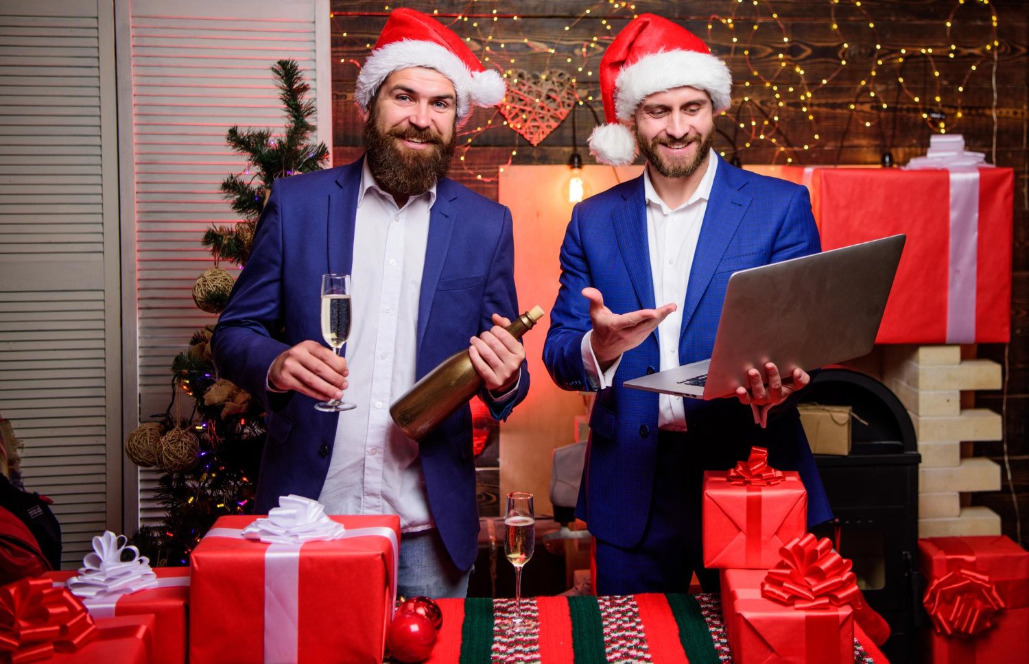 Secret Santa event planning guide for companies and groups