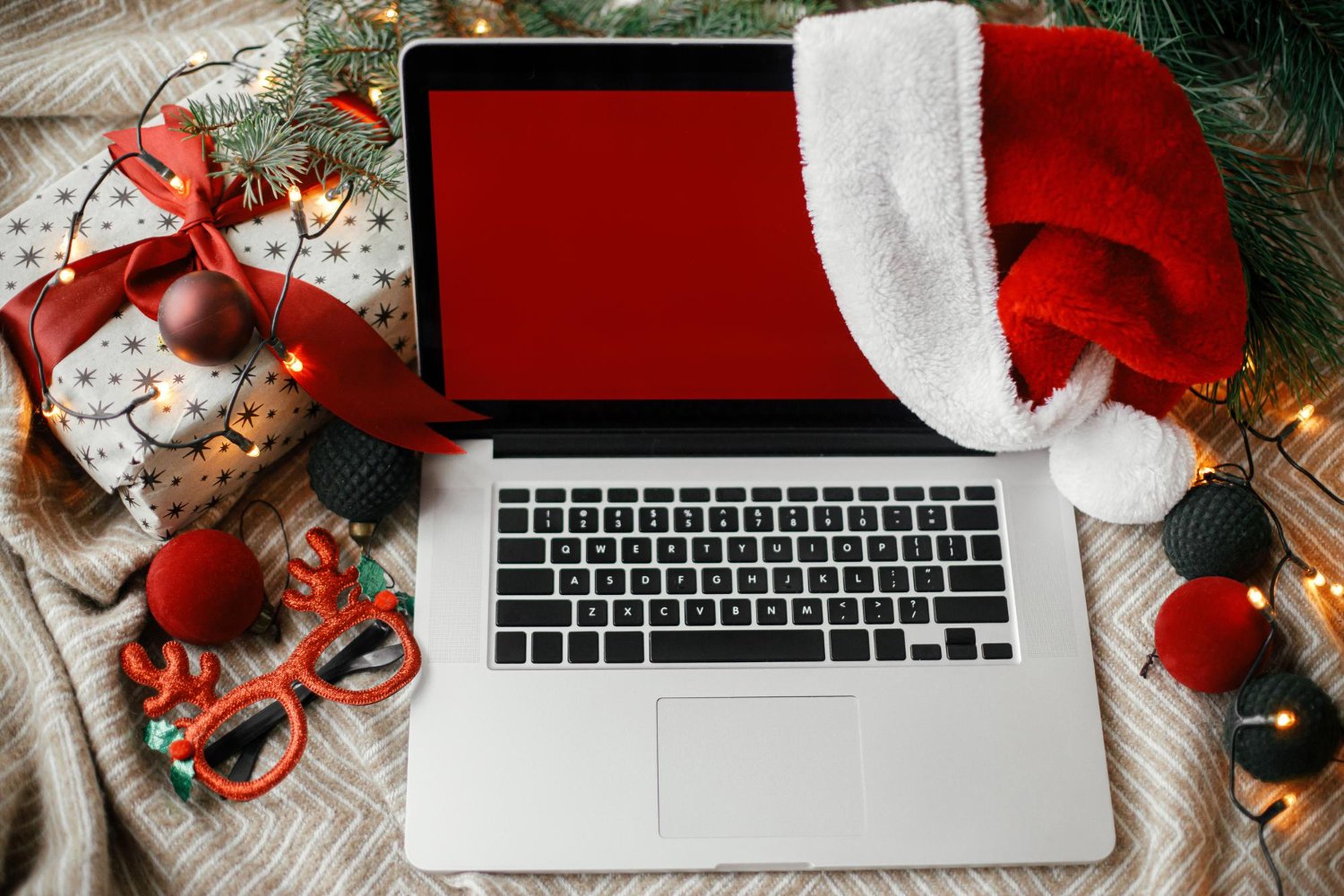 Secret Santa event planning guide for companies and groups